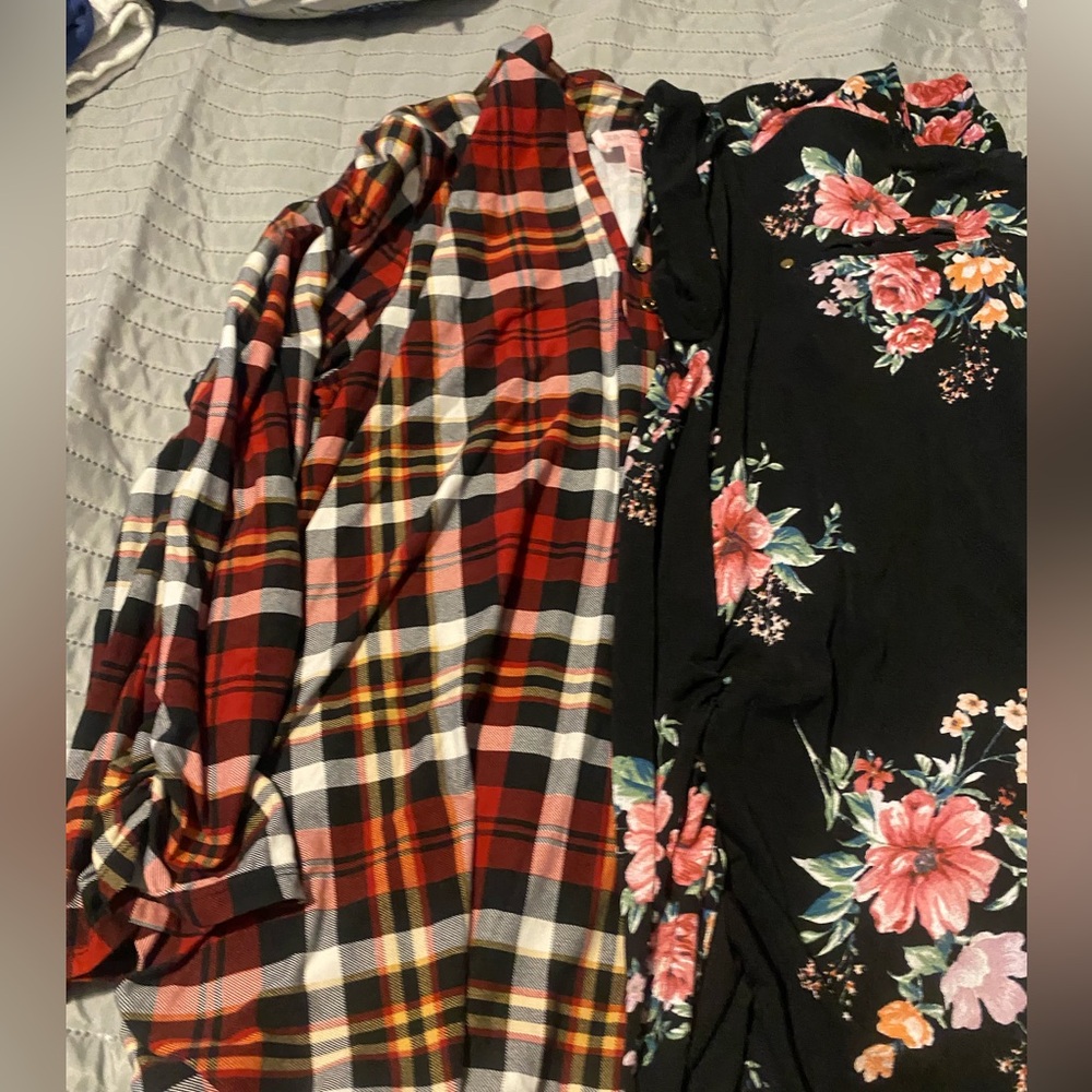 Maternity two top bundle
